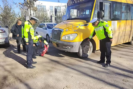 ؖ|ܴ(du)(lin)Ͻͨȫ_(ki)չУ܇ȫzЄ(dng)